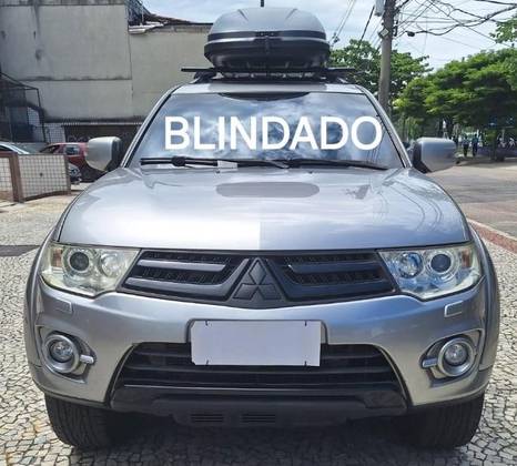 MITSUBISHI PAJERO DAKAR 2015