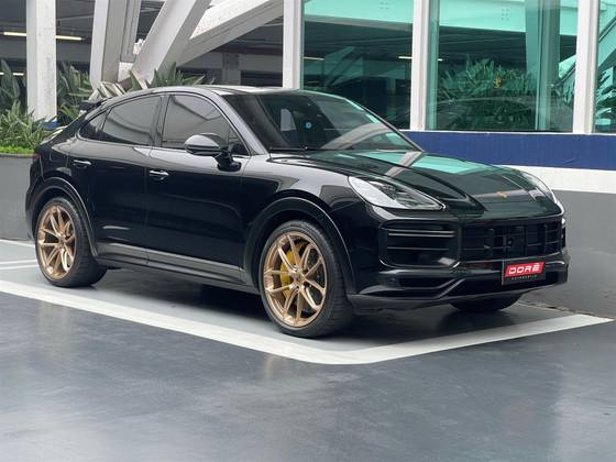 PORSCHE CAYENNE 2022