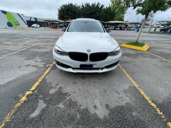 BMW 320i 2015