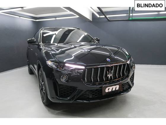 MASERATI LEVANTE 2021