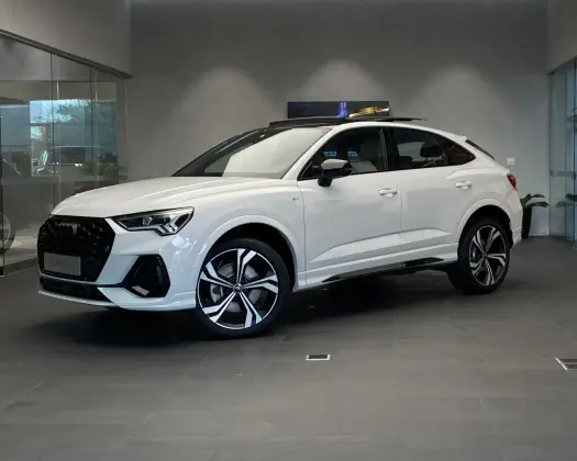 AUDI Q3 2024