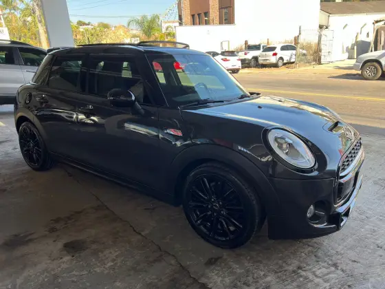 MINI COOPER 2017