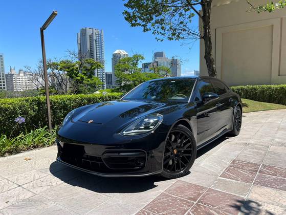 PORSCHE PANAMERA 2023
