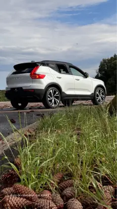 VOLVO XC40 2021