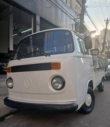 VOLKSWAGEN KOMBI 1984