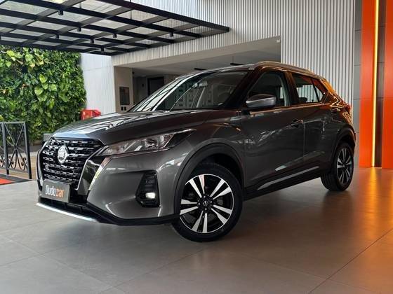 NISSAN KICKS 2022