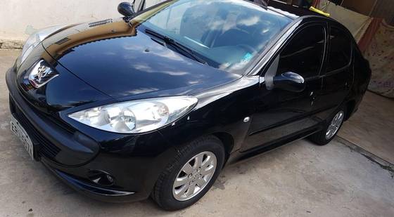 PEUGEOT 207 2011