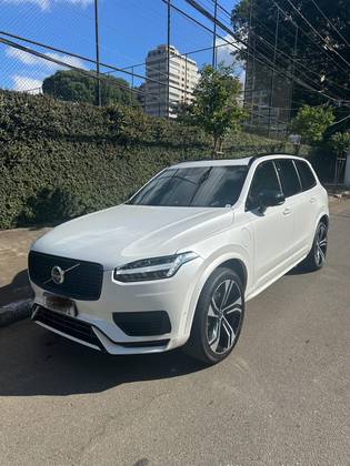 VOLVO XC90 2022
