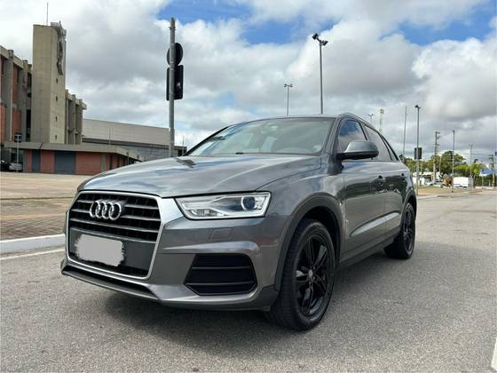 AUDI Q3 2016