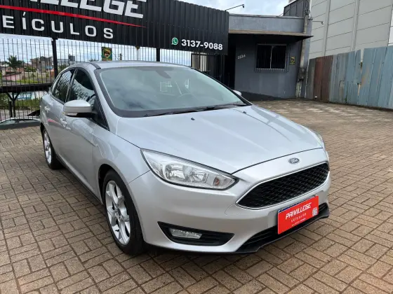 FORD FOCUS 2019
