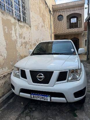 NISSAN FRONTIER 2016