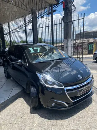 PEUGEOT 208 2017