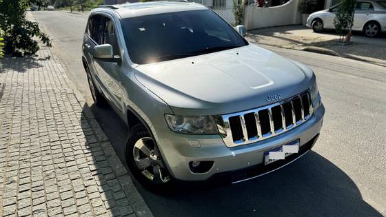 JEEP GRAND CHEROKEE 2012