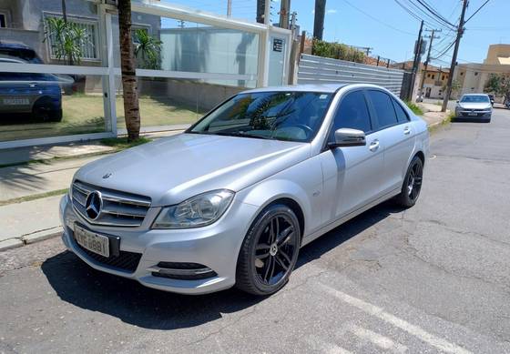 MERCEDES-BENZ C 180 2012