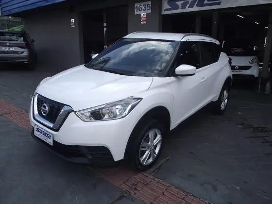 NISSAN KICKS 2020