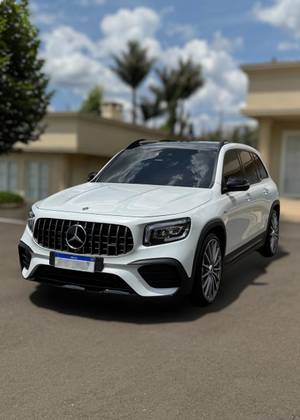 MERCEDES-BENZ GLB 35 AMG 2022