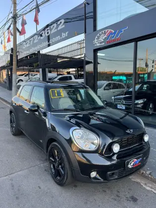 MINI COUNTRYMAN 2011