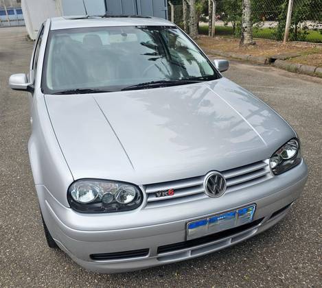 VOLKSWAGEN GOLF 2003