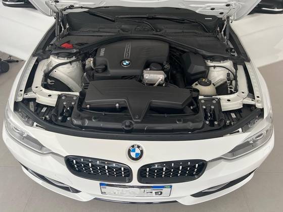 BMW 320i 2015