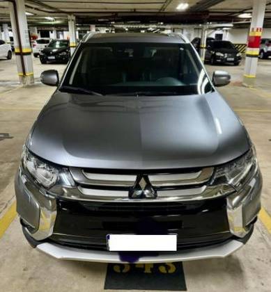 MITSUBISHI OUTLANDER 2017