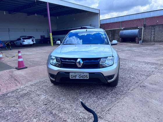 RENAULT DUSTER OROCH 2020
