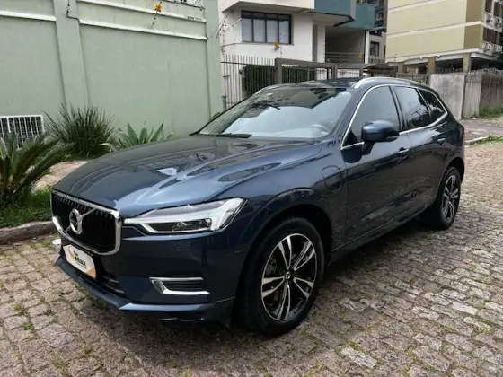 VOLVO XC60 2020