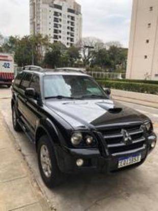 MITSUBISHI PAJERO SPORT 2011