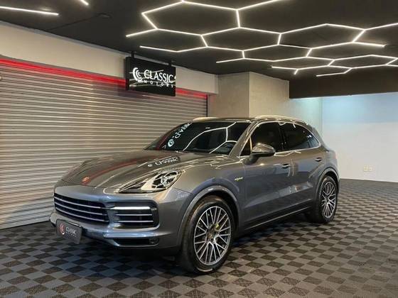 PORSCHE CAYENNE 2020