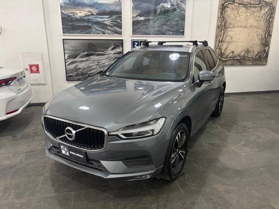 VOLVO XC60 2019