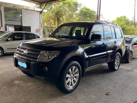 MITSUBISHI PAJERO FULL 2008