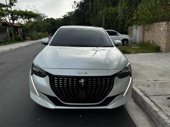 PEUGEOT 208 2022