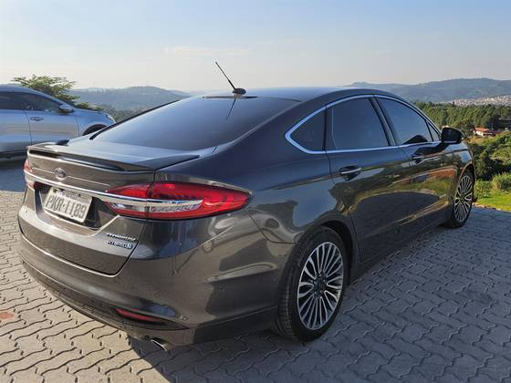 FORD FUSION 2018