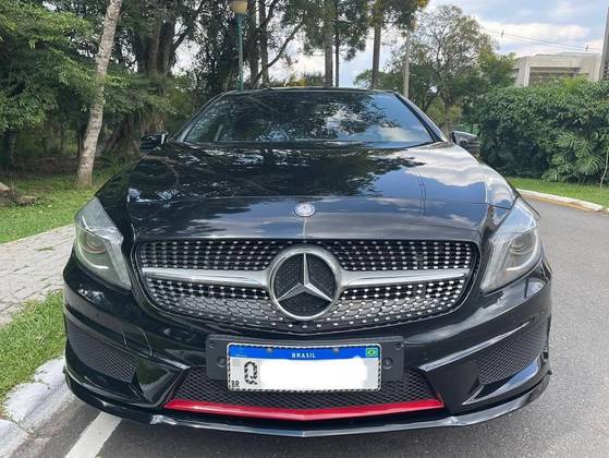 MERCEDES-BENZ A 250 2015