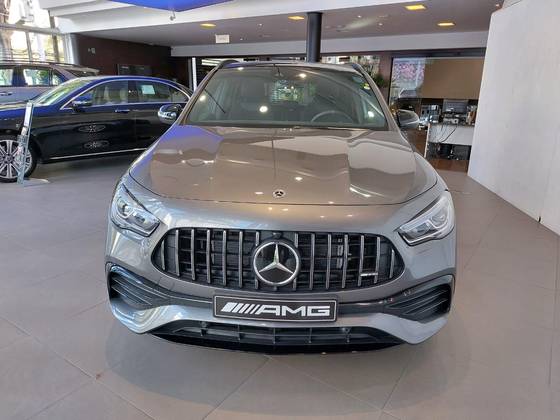 MERCEDES-BENZ GLA 35 AMG 2022