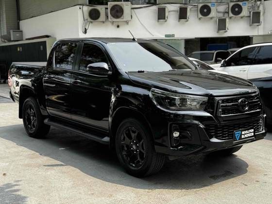 TOYOTA HILUX 2019