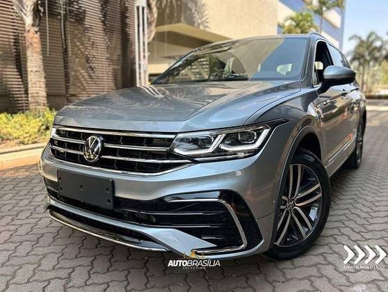 VOLKSWAGEN TIGUAN 2024