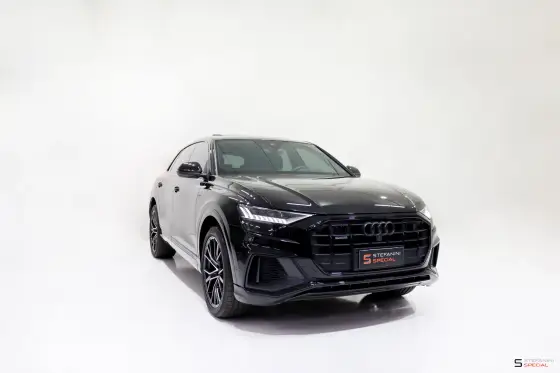 AUDI Q8 2022