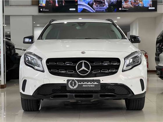 MERCEDES-BENZ GLA 200 2019
