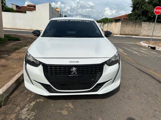 PEUGEOT 208 2023