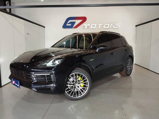 PORSCHE CAYENNE 2020