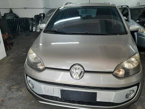 VOLKSWAGEN CROSS UP 2016