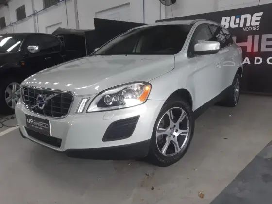 VOLVO XC60 2012