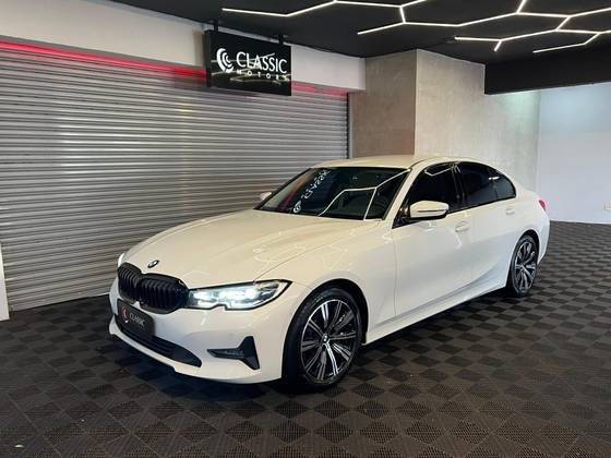 BMW 320i 2021