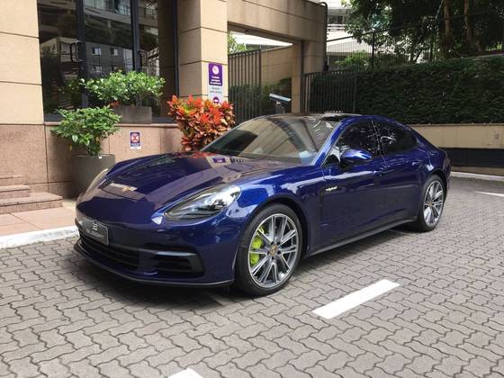 PORSCHE PANAMERA 2020