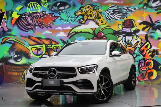 MERCEDES-BENZ GLC 300 2022