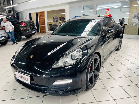 PORSCHE PANAMERA 2012