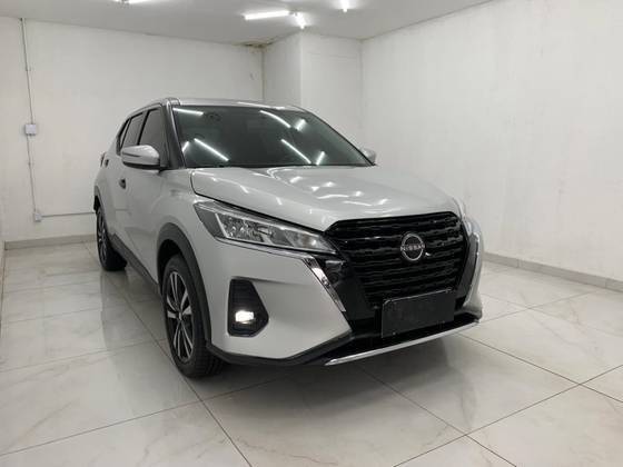 NISSAN KICKS 2024