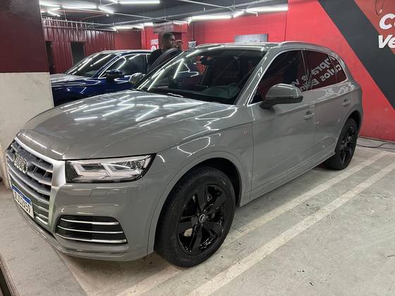 AUDI Q5 2020