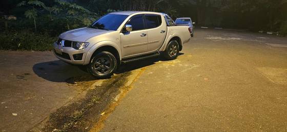 MITSUBISHI L200 TRITON 2012