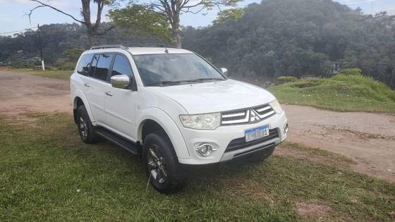 MITSUBISHI PAJERO DAKAR 2013